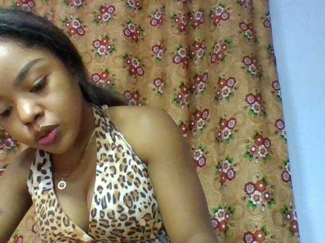 Elysa7 live cam on BongaCams
