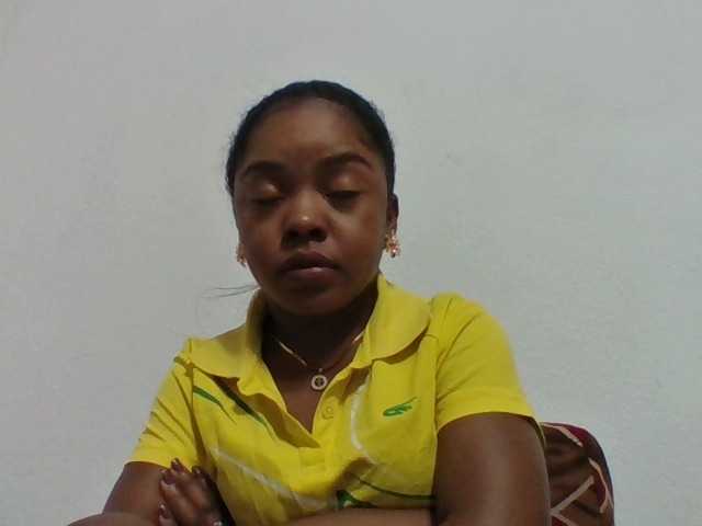 Elysa7 live cam on BongaCams