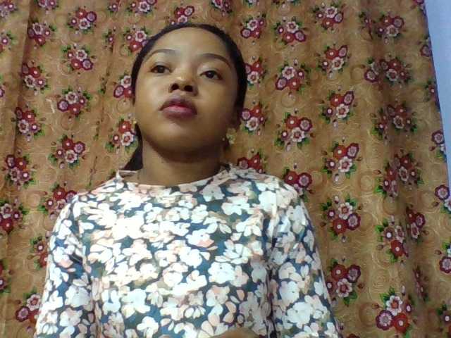 Elysa7 live cam on BongaCams