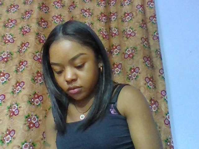 Elysa7 live cam on BongaCams