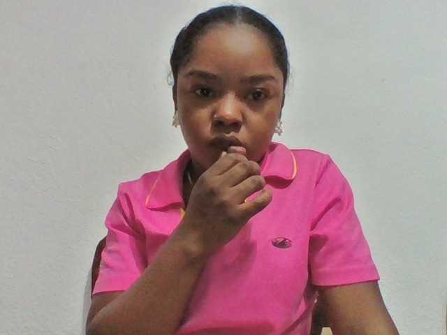Elysa7 live cam on BongaCams