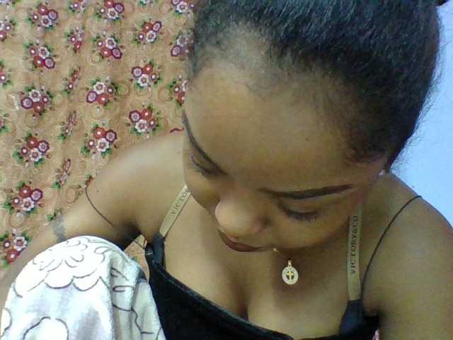 Elysa7 live cam on BongaCams