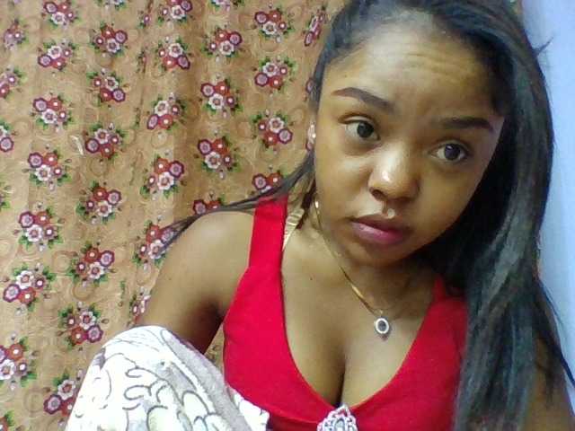 Elysa7 live cam on BongaCams