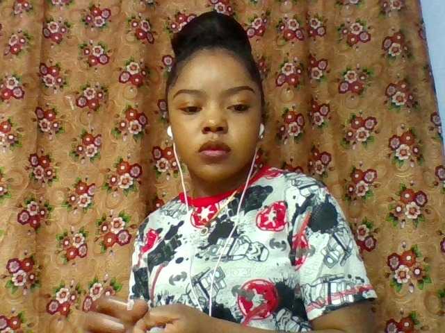 Elysa7 live cam on BongaCams