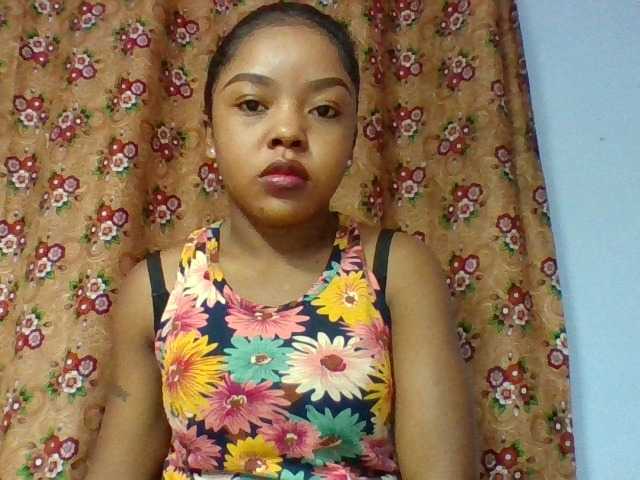 Elysa7 live cam on BongaCams