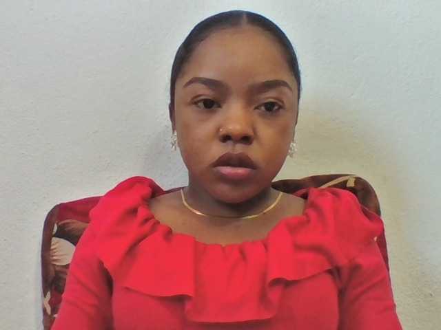 Elysa7 live cam on BongaCams