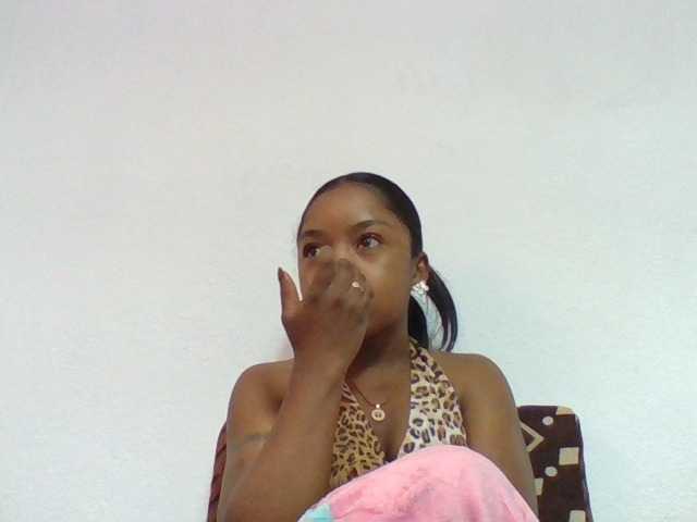 Elysa7 live cam on BongaCams
