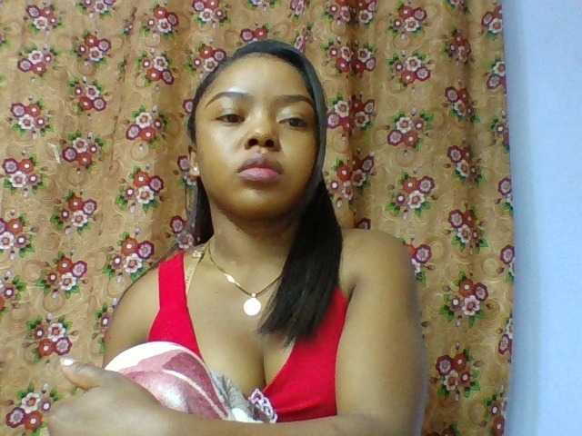 Elysa7 live cam on BongaCams