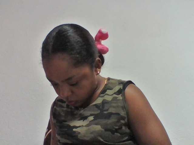 Elysa7 live cam on BongaCams