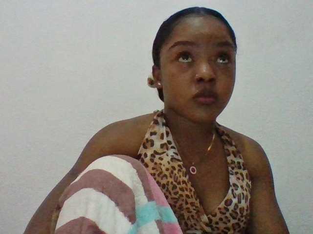 Elysa7 live cam on BongaCams