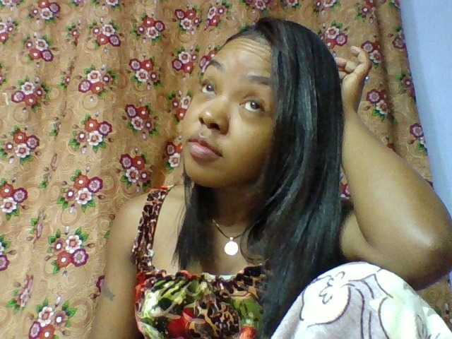 Elysa7 live cam on BongaCams