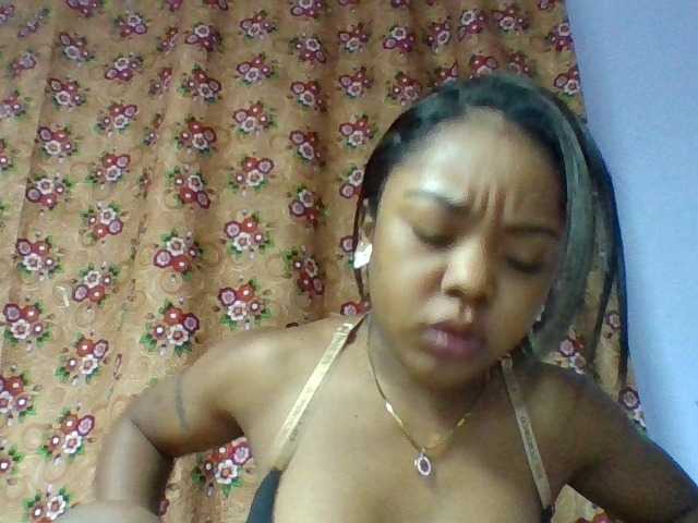 Elysa7 live cam on BongaCams