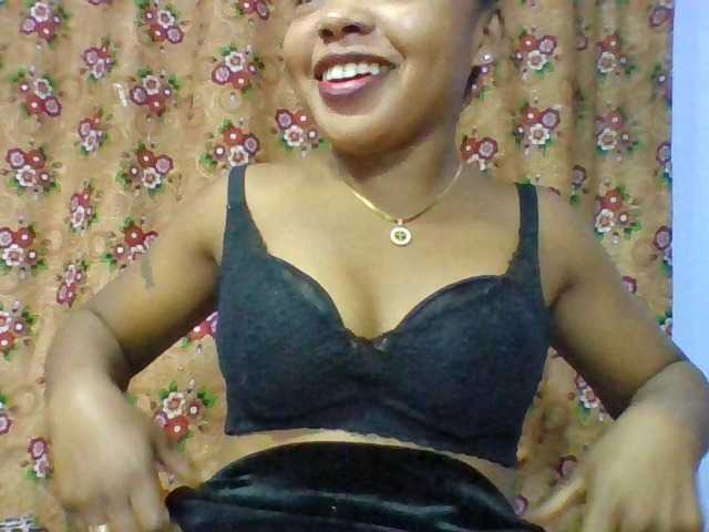 Elysa7 live cam on BongaCams