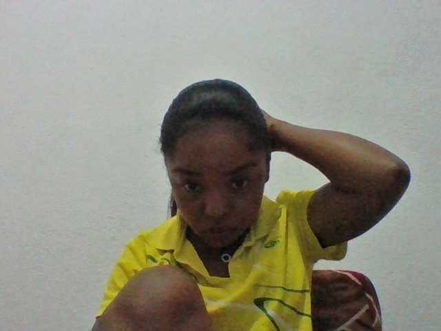 Elysa7 live cam on BongaCams