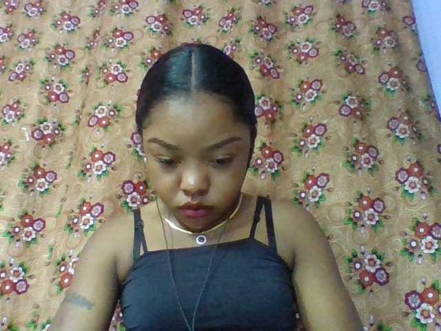 Elysa7 live cam on BongaCams