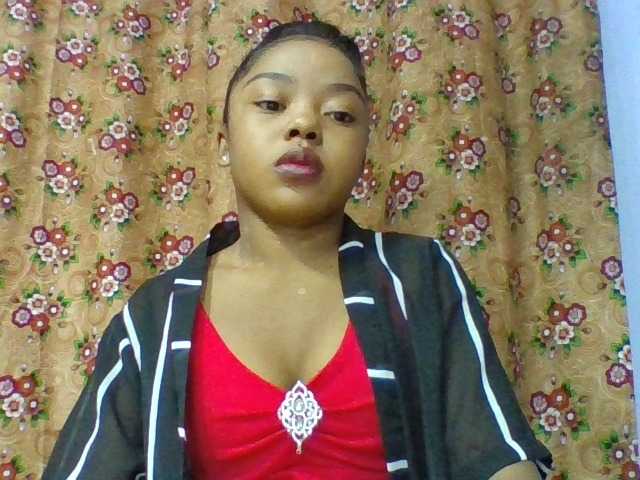 Elysa7 live cam on BongaCams