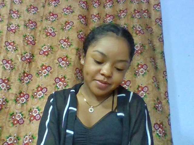 Elysa7 live cam on BongaCams