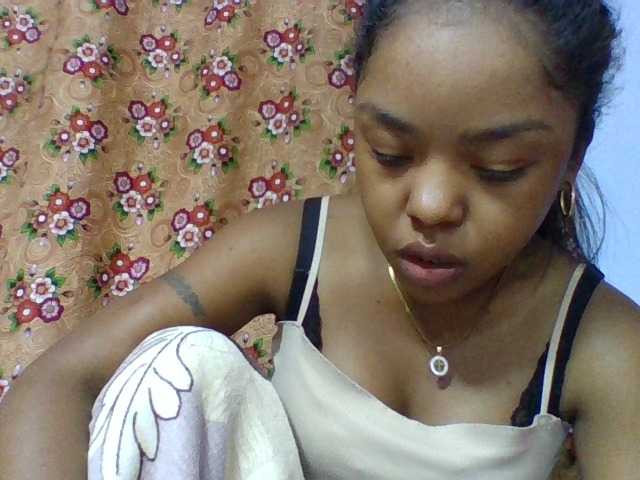 Elysa7 live cam on BongaCams