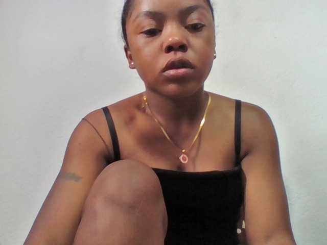 Elysa7 live cam on BongaCams