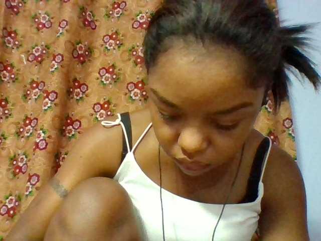 Elysa7 live cam on BongaCams