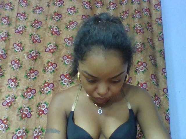 Elysa7 live cam on BongaCams