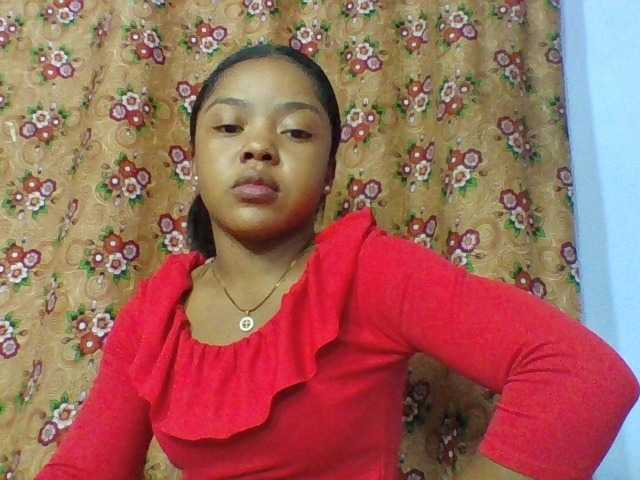 Elysa7 live cam on BongaCams