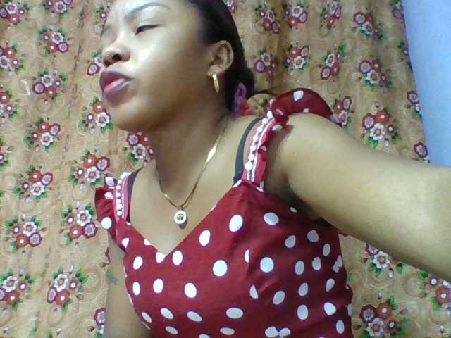 Elysa7 live cam on BongaCams