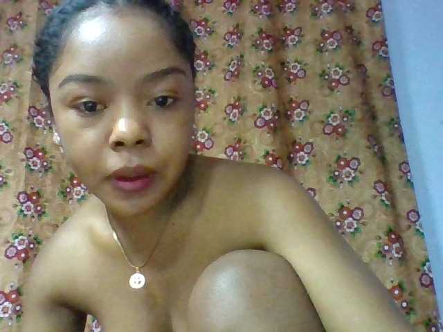Elysa7 live cam on BongaCams