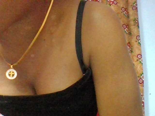 Elysa7 live cam on BongaCams