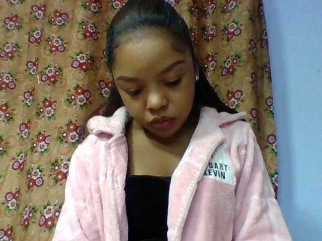 Elysa7 live cam on BongaCams