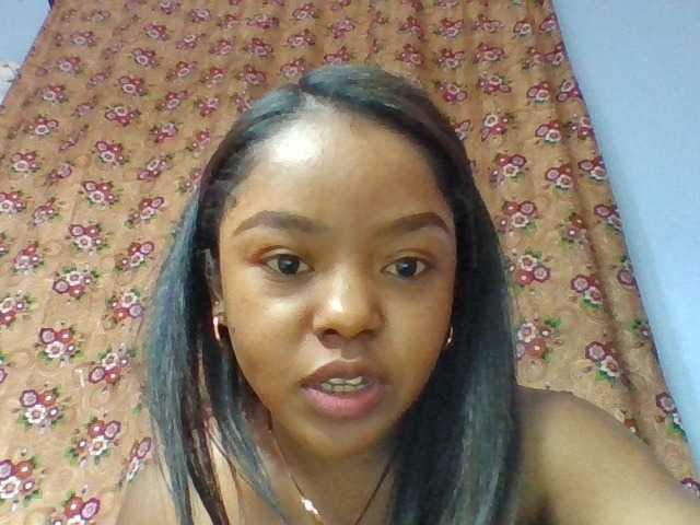 Elysa7 live cam on BongaCams