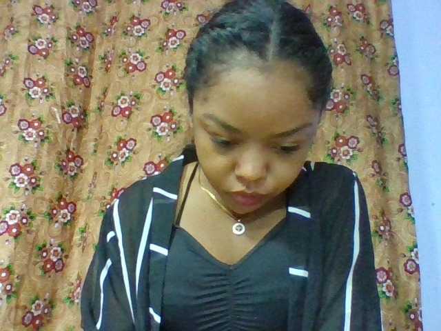 Elysa7 live cam on BongaCams