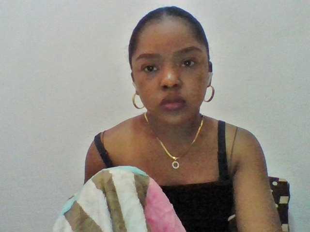 Elysa7 live cam on BongaCams