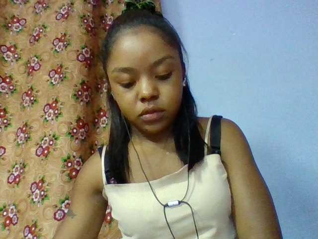 Elysa7 live cam on BongaCams