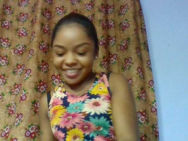 Elysa7 live cam on BongaCams