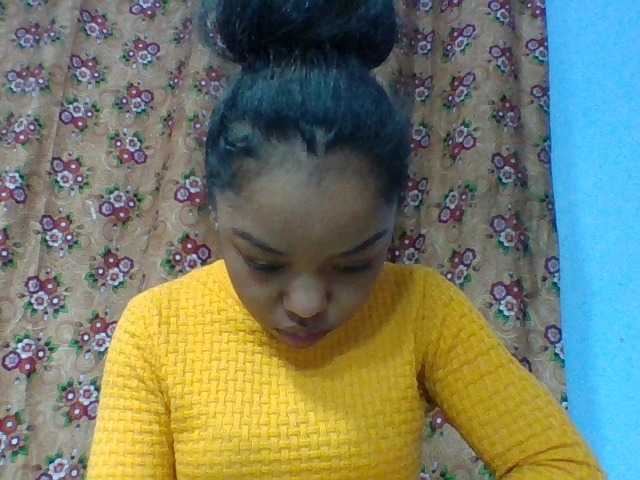 Elysa7 live cam on BongaCams