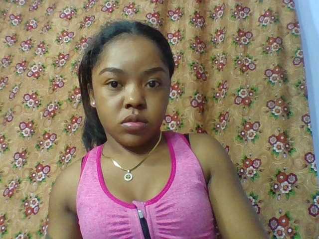 Elysa7 live cam on BongaCams