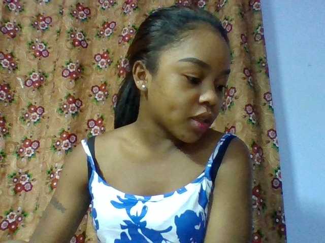 Elysa7 live cam on BongaCams