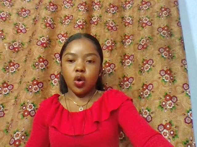 Elysa7 live cam on BongaCams