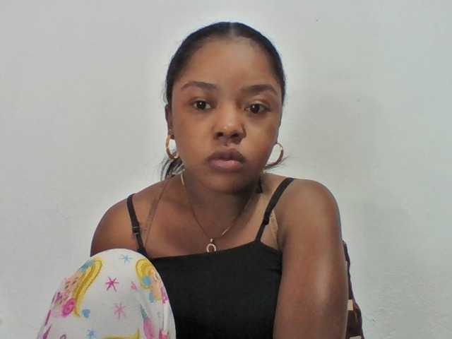 Elysa7 live cam on BongaCams