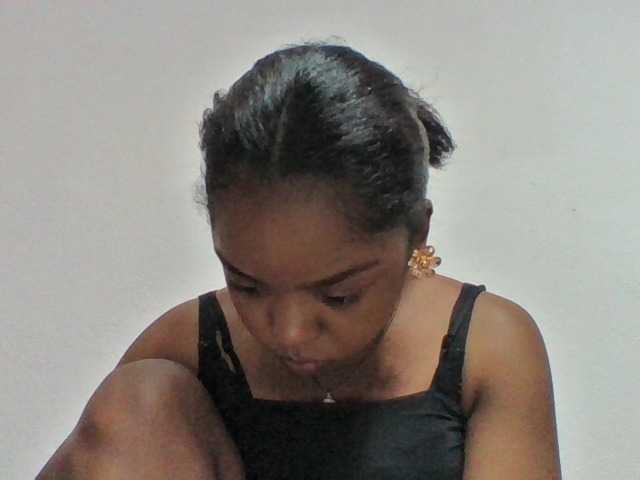 Elysa7 live cam on BongaCams