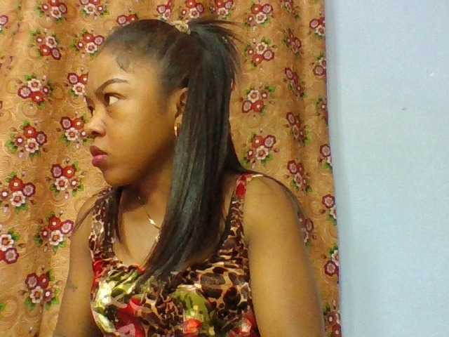 Elysa7 live cam on BongaCams