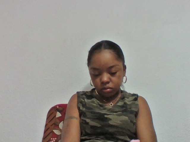 Elysa7 live cam on BongaCams