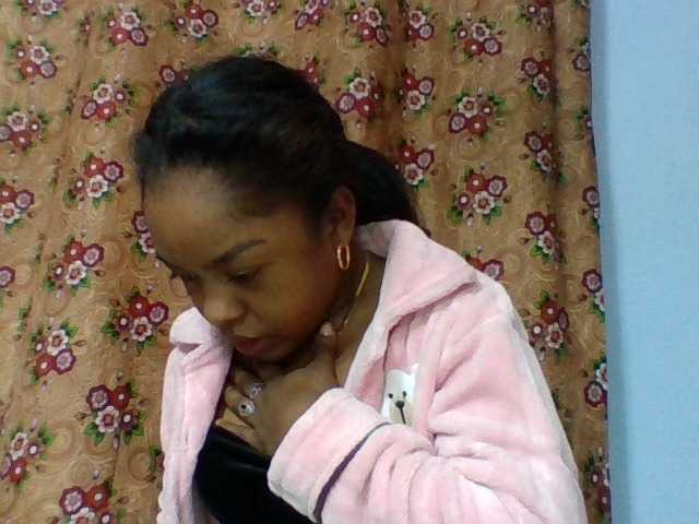 Elysa7 live cam on BongaCams