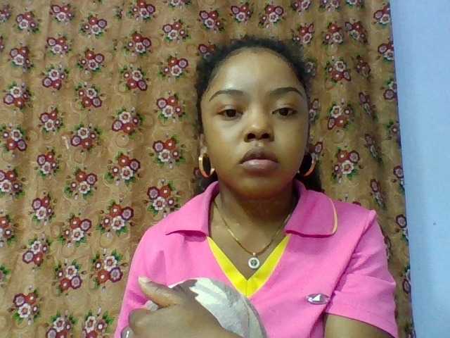 Elysa7 live cam on BongaCams