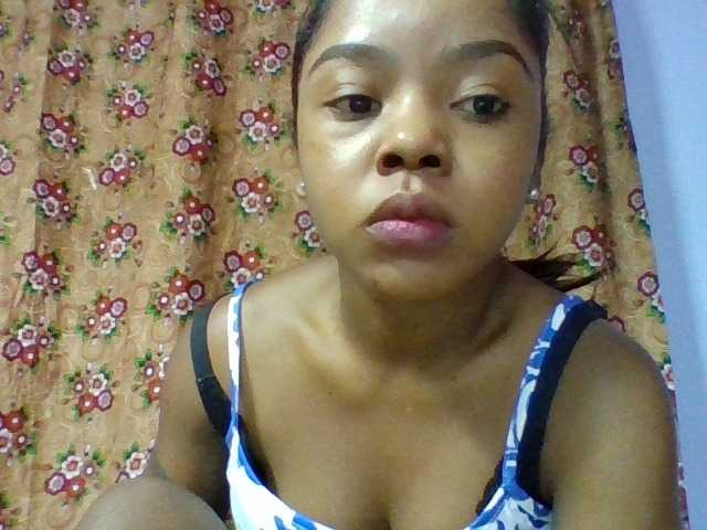 Elysa7 live cam on BongaCams