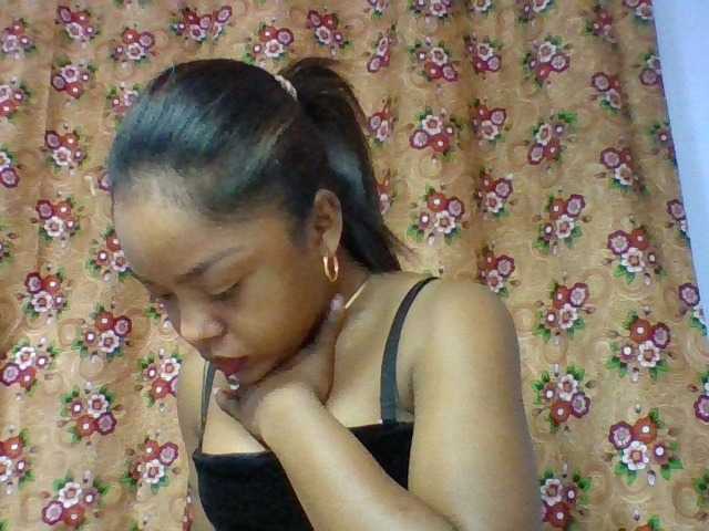 Elysa7 live cam on BongaCams