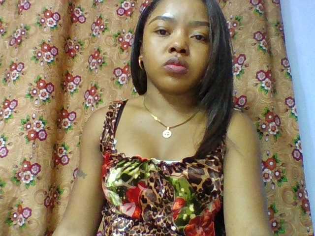 Elysa7 live cam on BongaCams