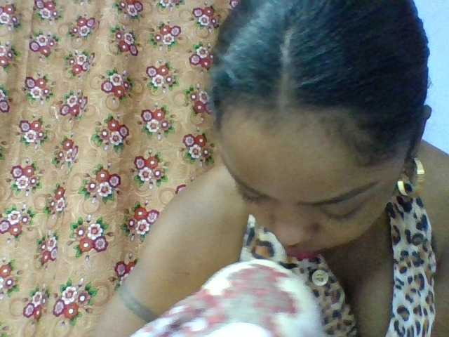 Elysa7 live cam on BongaCams