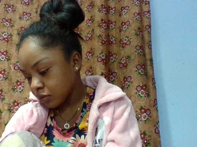 Elysa7 live cam on BongaCams